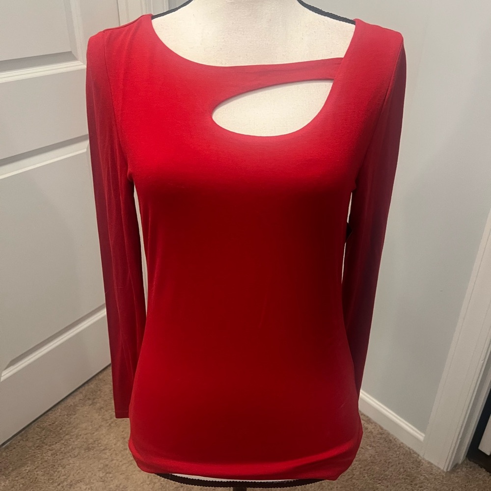 Chic Scarlet cut out Long Sleeve Women's Top